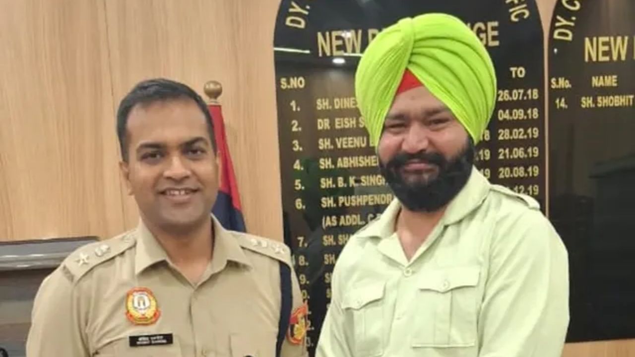 Positive Steps Towards Solving Traffic Challenges in Connaught Place Positive Steps Towards Solving Traffic Challenges in Connaught Place